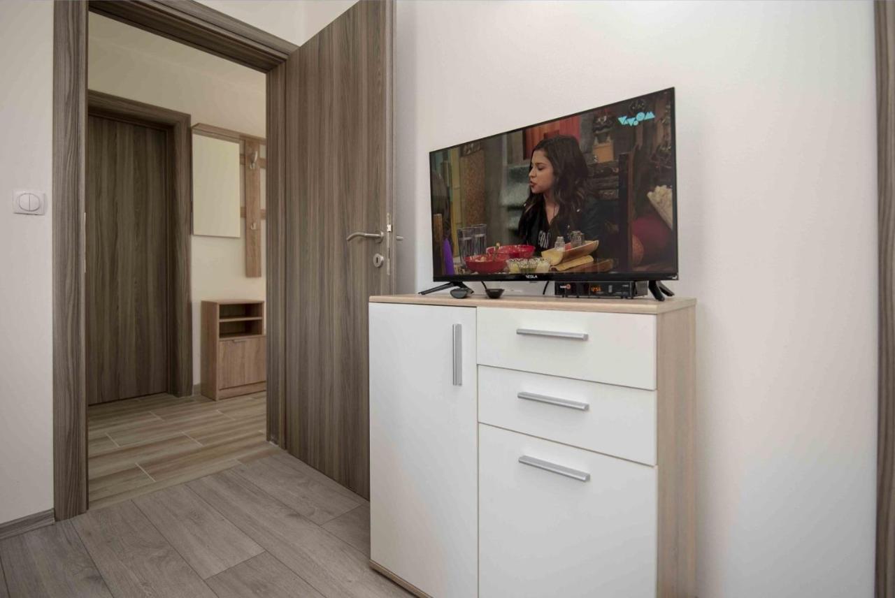 Apartment Miske Ivanica Eksteriør bilde